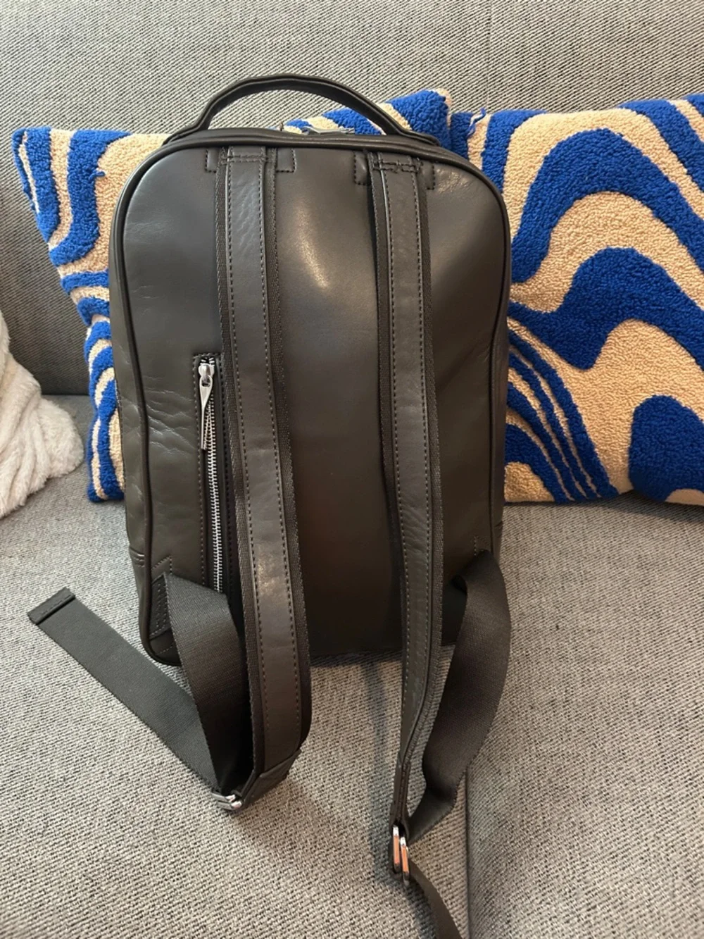 Matt & Nat Black Minimalist Vegan Leather Backpack